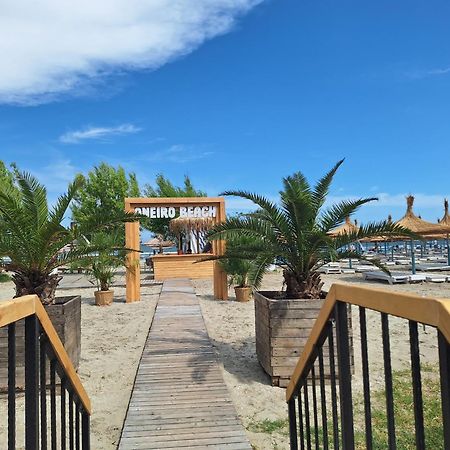 Sun & Sea Apartament Mamaia Nord Năvodari Exteriör bild
